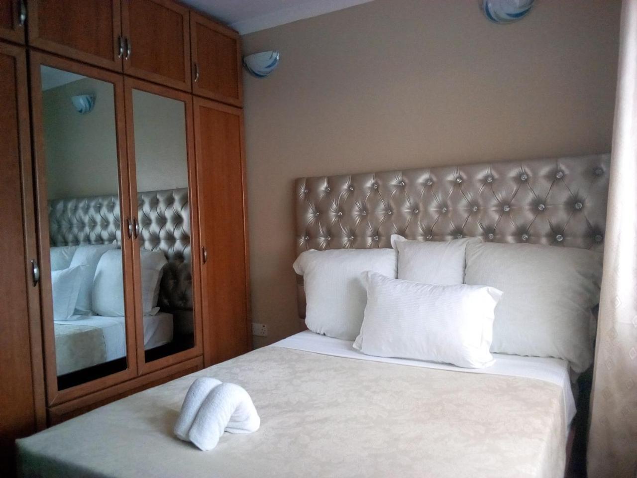 Zenith Lodge Лусака Экстерьер фото